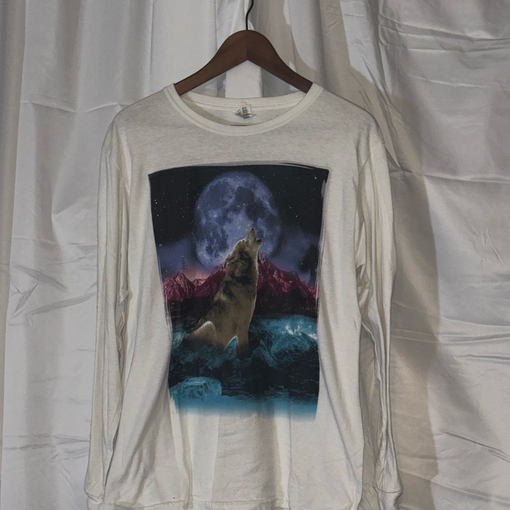 White Long Sleeve Shirt with Wolf and Moon Graphic
